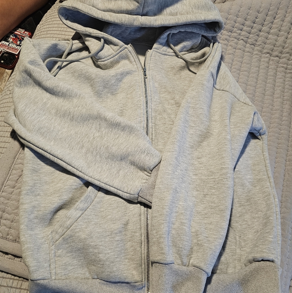 Amazon women's gray oversize zip up hoodie,  size small